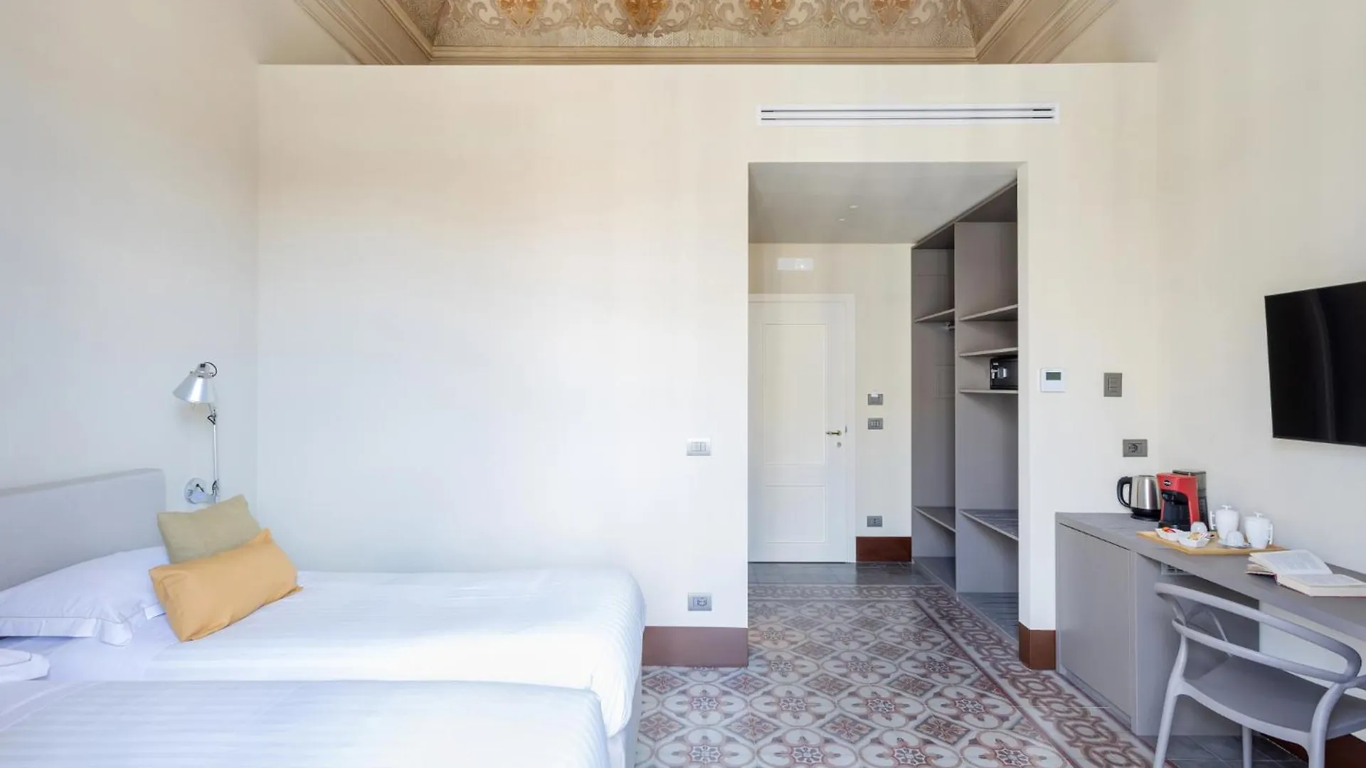 Bed & Breakfast Palazzo Costarelli - Bed And Breakfast CTA