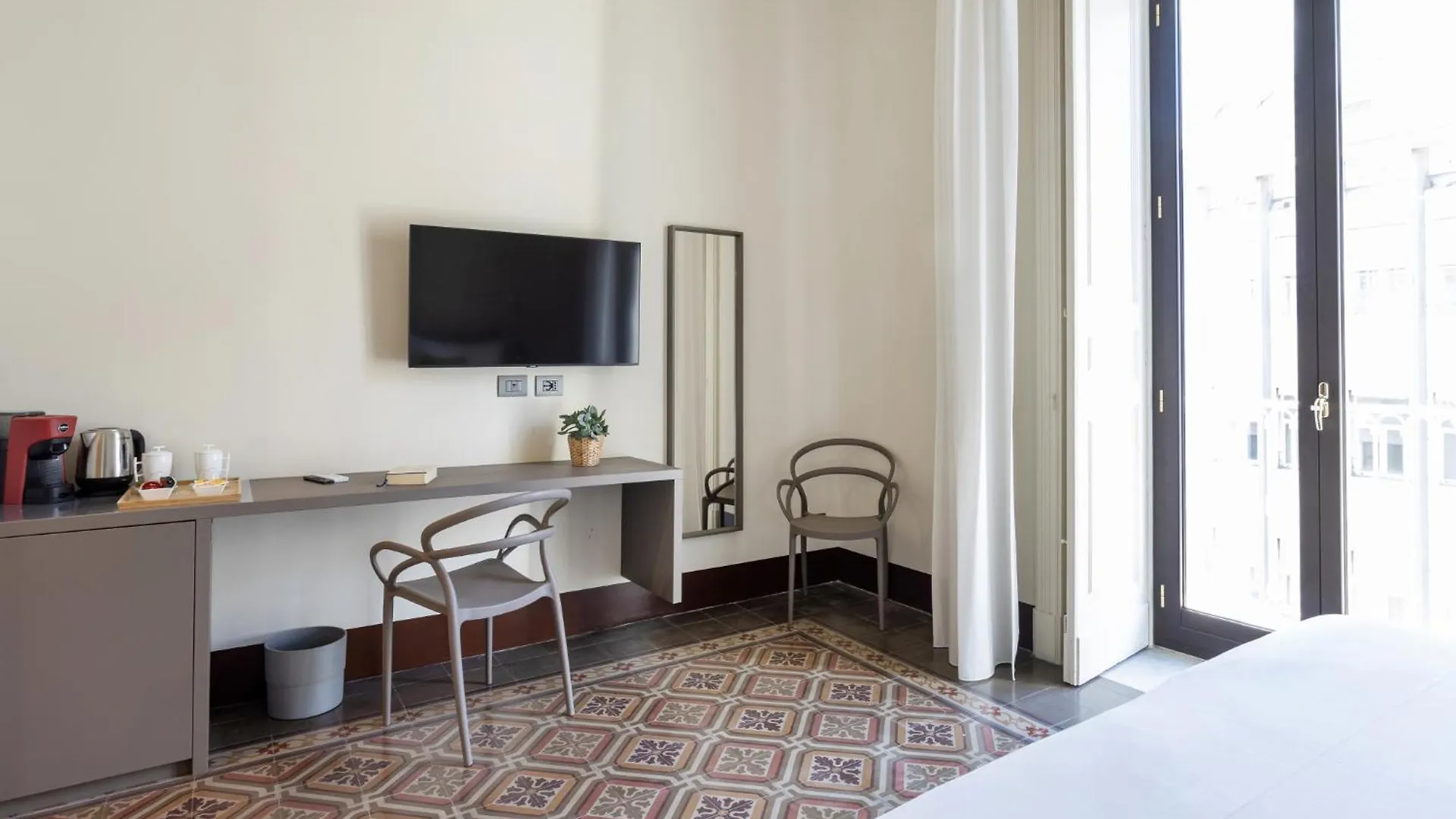 Palazzo Costarelli - Bed And Breakfast Catania Bed & Breakfast